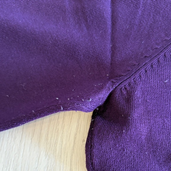 Joseph A. Purple Turtle Neck - Picture 4 of 5